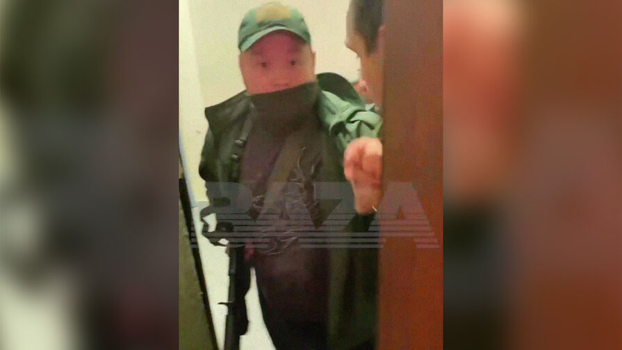 Москвич пришел к соседям с автоматом и стал угрожать расправой, если те продолжат шуметь