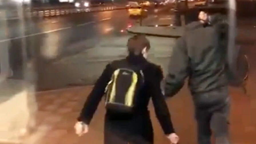В Москве задержали группу подростков, избивших бездомного в переходе метро