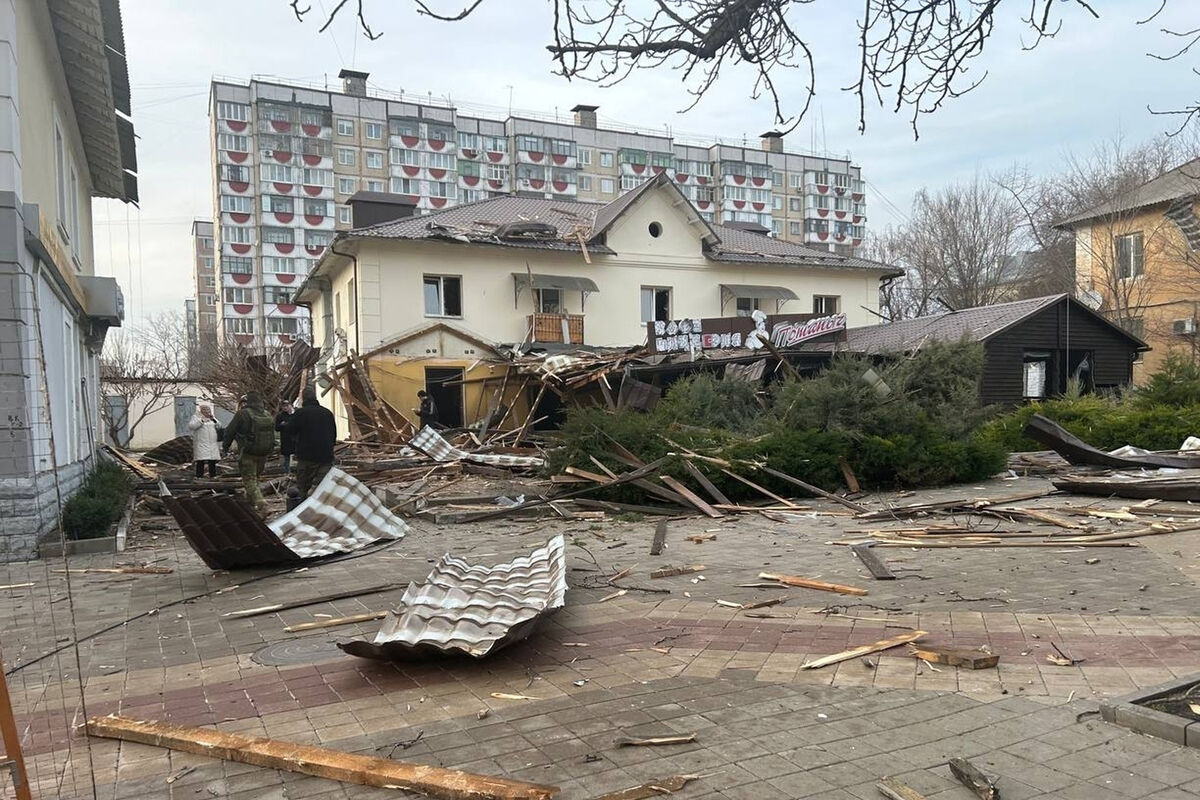 Стало известно, сколько домов повредили обстрелы Белгорода с 29 декабря -  Газета.Ru | Новости