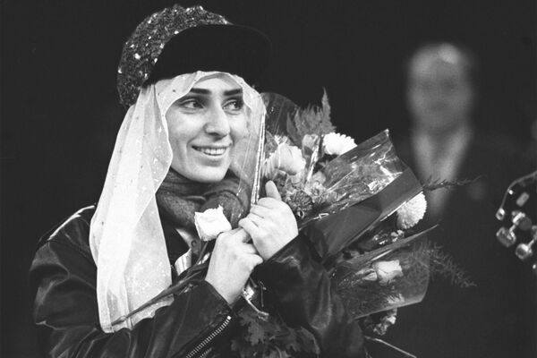 Певица Жанна Агузарова во время гастролей, 1993&nbsp;год 