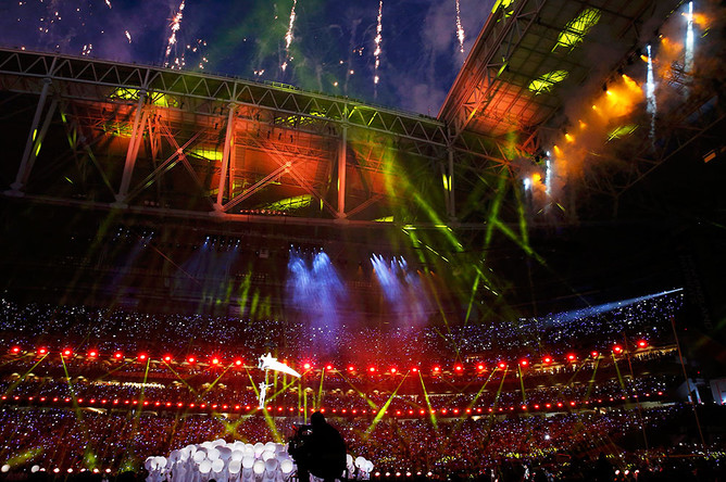 Выступление Кэти Перри на Super Bowl 2015