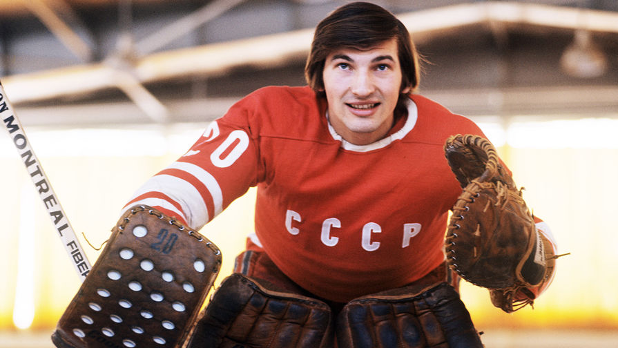 Вратарь сборной СССР по&nbsp;хоккею с&nbsp;шайбой Владислав Третьяк, 1976 год
