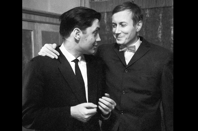 Роберт Рождественский и Евгений Евтушенко, 1962 год