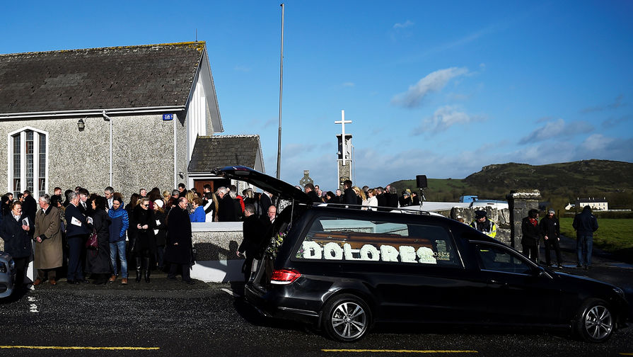 Похороны Долорес О'Риордан в&nbsp;Ирландии, 23 января 2017 года