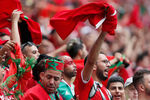 Болельщики сборной Марокко на матче группового этапа чемпионата мира по футболу между сборными Португалии и Марокко