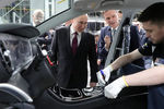 Президент России Владимир Путин принимает участие в церемонии открытия завода по производству легковых автомобилей «Мерседес-Бенц» концерна Daimler в Подмосковье, 3 апреля 2019 года