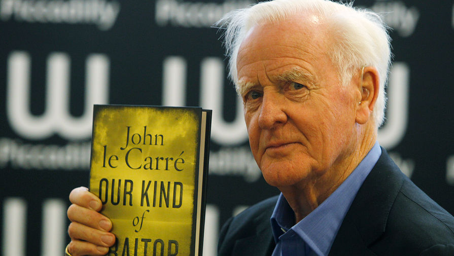 Джон Ле Карре на презентации книги «Такой же предатель, как и мы» в Лондоне, 2010 год