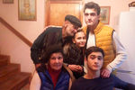 Арман Арутюнян с братом и сестрой в гостях у дедушки с бабушкой