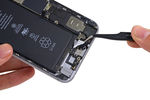 В новом смартфоне применён чип оперативной памяти Samsung LPDDR4 RAM.Флеш-модуль изготовлен корпорацией Toshiba по 19-нанометровой технологии