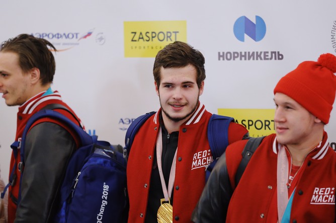 Церемония встречи российских спортсменов - участников Олимпиады 2018 в аэропорту «Шереметьево»