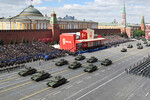 Танк Т-90М «Прорыв» на Красной площади в Москве перед началом военного парада, посвященного 80-летию Победы в Великой Отечественной войне, 09 мая 2025 года