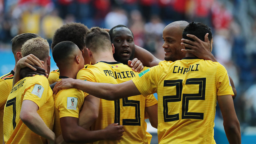 Игроки сборной Бельгии радуются забитому голу в матче за третье место чемпионата мира по футболу между сборными Бельгии и Англии