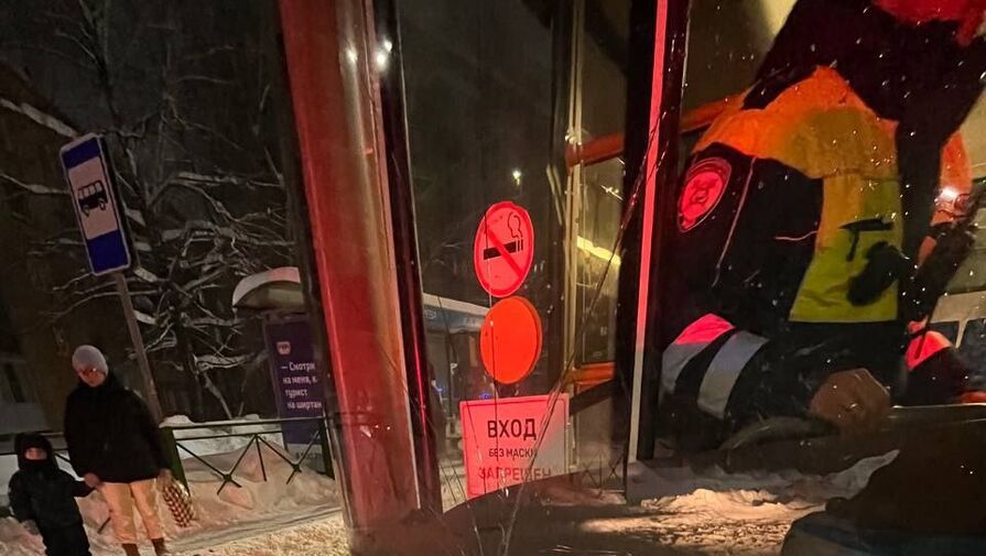 В Чебоксарах три девочки пострадали в аварии с автобусом