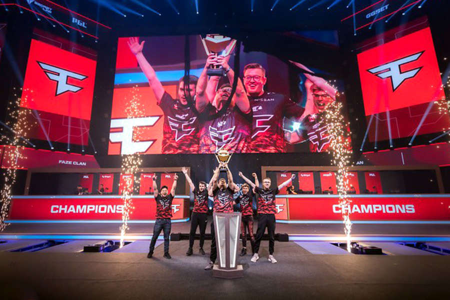 Российско-украинская команда проиграла европейцам в&nbsp;матче за&nbsp;титул чемпиона мира по&nbsp;Counter Strike