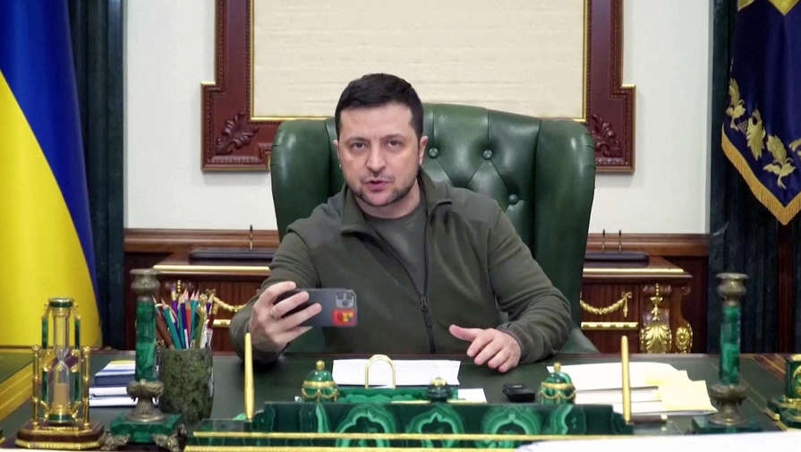 Зеленский заявил, что ВСУ гарантируют режим тишины для вывода людей из Мариуполя