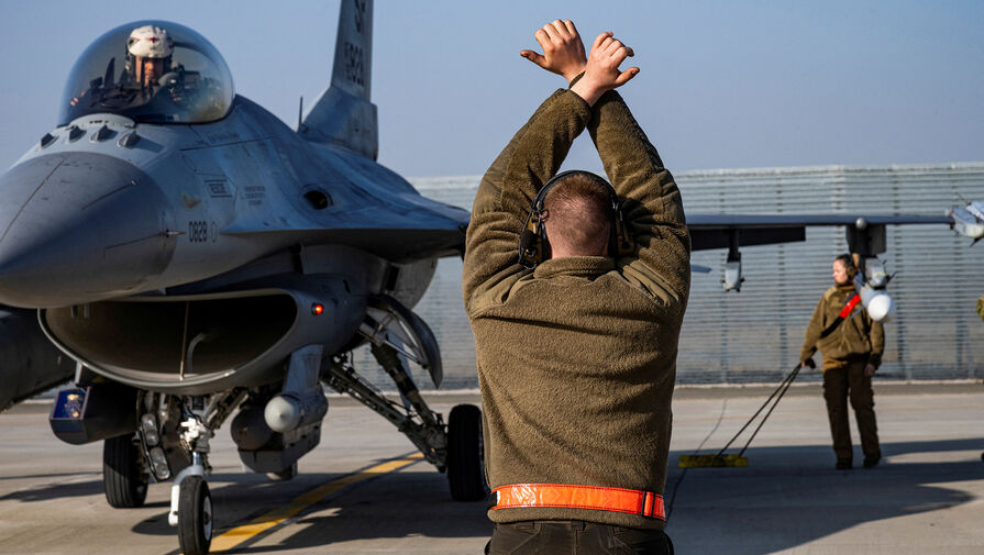 NYT: США и ЕС могут поставить Украине истребители F-16 через Данию и Нидерланды