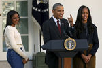 Президент США Барак Обама с дочерьми