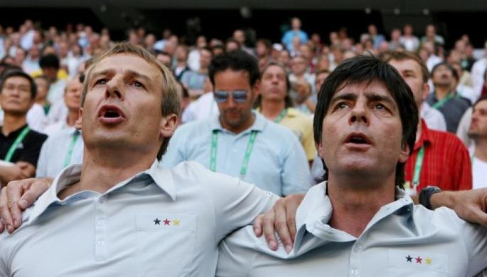 На чемпионате мира – 2006, который прошел в Германии, Лев был ассистентом Юргена Клинсманна...
