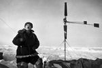 Папанин Иван Дмитриевич, начальник станции «Северный полюс – 1». Окончен героический дрейф. Арктика. 1938 год