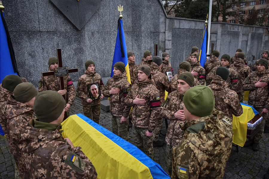 Похороны украинских военнослужащих, погибших в ходе специальной военной операции на Украине, Львов, январь 2023 года