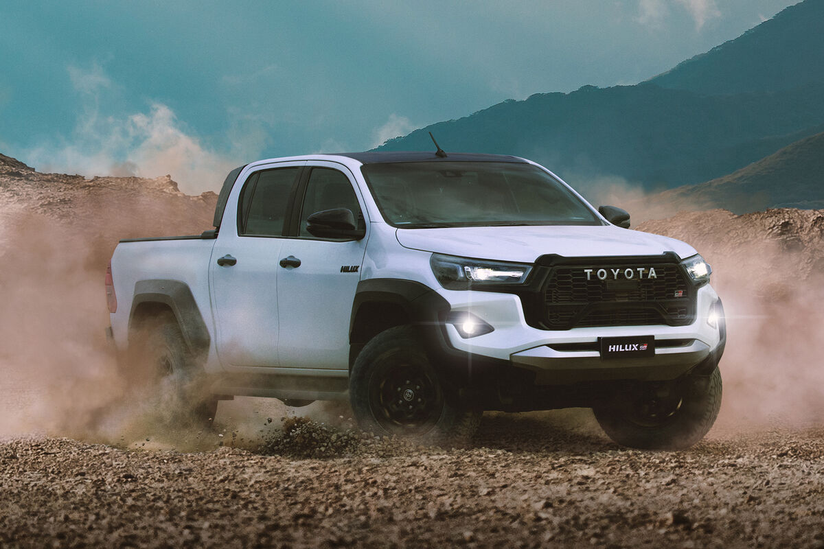 В России появились в продаже новые пикапы Toyota Hilux - Газета.Ru | Новости