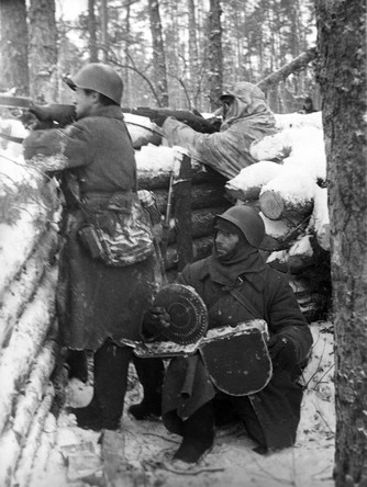 Советские солдаты на рубеже. Карелия, 1939 год