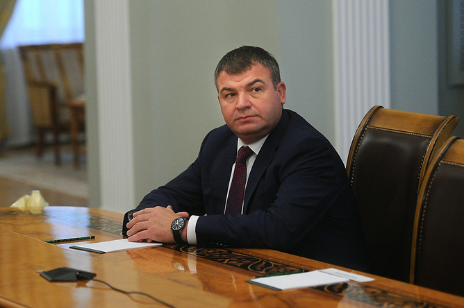 Анатолий Сердюков во время совещания по противодействию терроризму (2012 г.)
