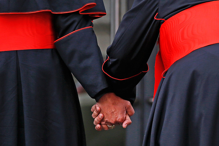 Ватикан: гомосексуалисты могут стать достойными членами Церкви