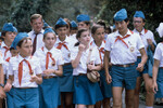 Саманта Смит (в центре) в лагере «Артек» с пионерами, июль 1983 года