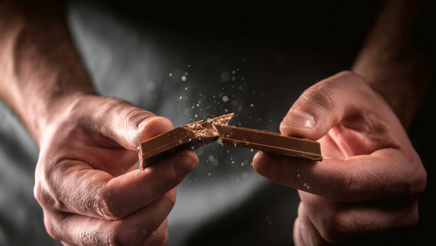 Стало известно, сколько темного шоколада можно есть в день без вреда здоровью