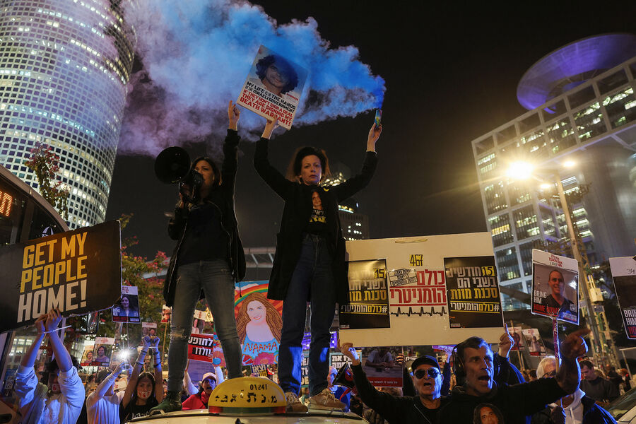 Израильтяне на&nbsp;митинге после объявления соглашения о&nbsp;прекращении огня, Тель-Авив, Израиль, 15&nbsp;января 2025&nbsp;года
