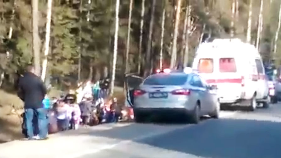 Последствия ДТП с автобусом, который перевозил детей в Подмосковье, 12 апреля 2018 года