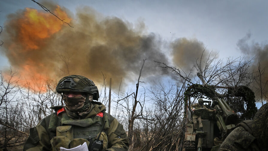 Экс-разведчик Риттер не исключил стратегического отступления ВСУ на Донбассе