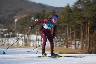 Российская спортсменка Анастасия Седова на дистанции гонки на 10 км свободным стилем среди женщин