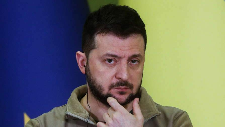 Зеленский предлагает продлить военное положение и мобилизацию с 25 мая еще на 90 дней