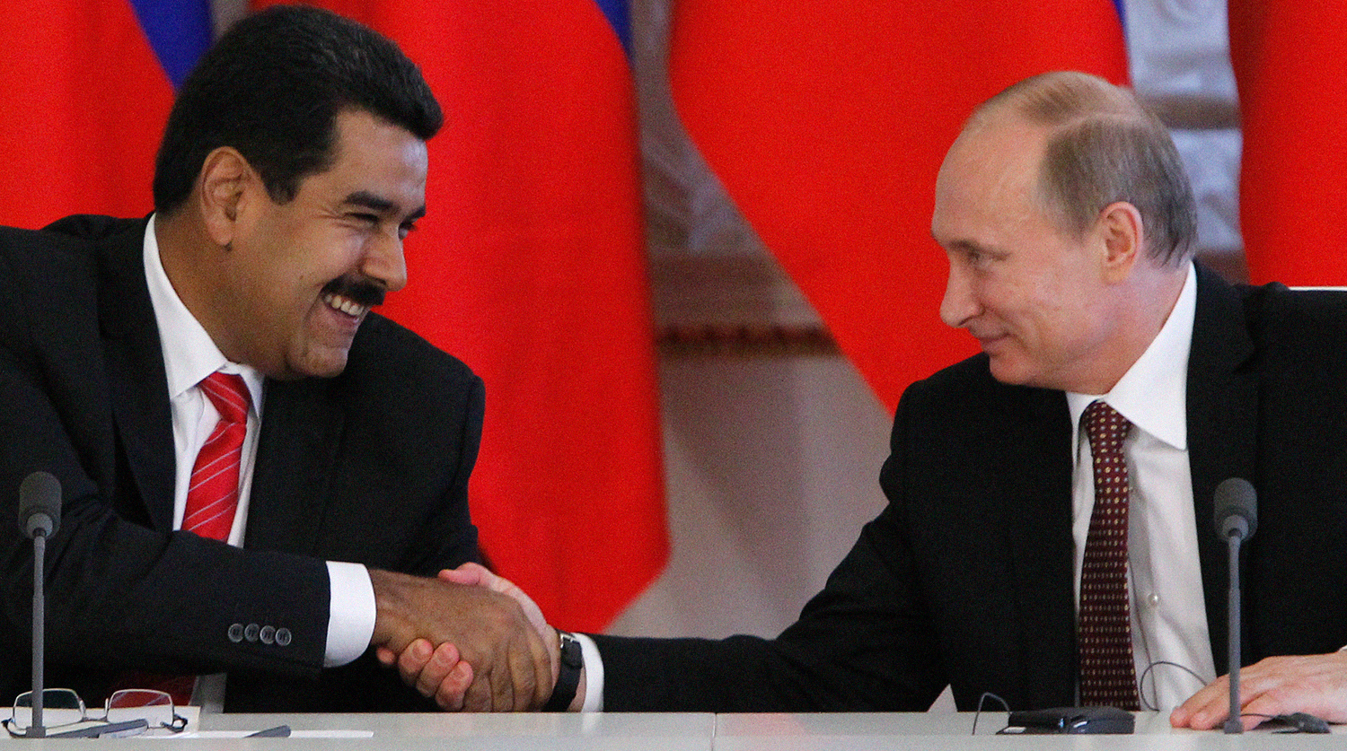 WSJ написала о «российском сговоре» в Венесуэле