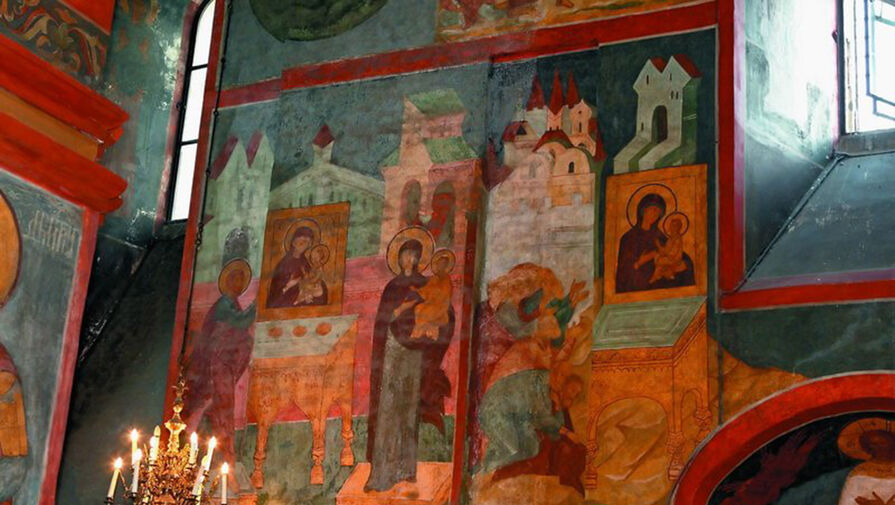 Физики выявили кардинальную смену цвета фрески в одном из соборов Новодевичьего монастыря