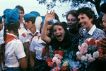 Саманта Смит в лагере «Артек» с пионерами, июль 1983 года