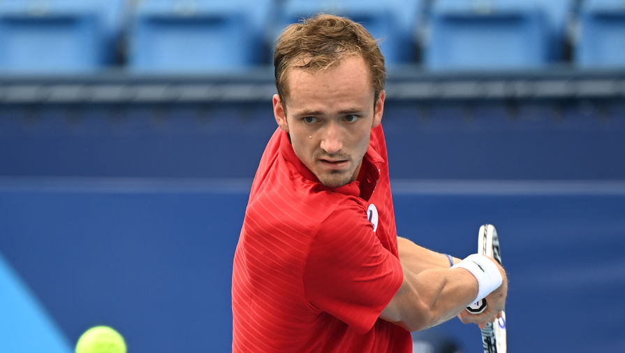 Медведев стал вторым россиянином, заработавшим в теннисе свыше $20 млн 