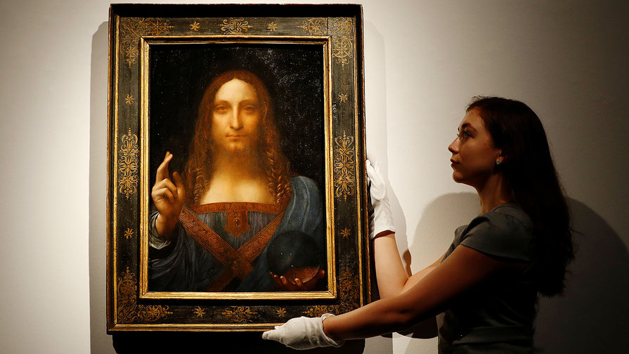 Картина Леонардо да Винчи «Спаситель мира» перед аукционом, октябрь 2017 года