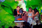 Актерский состав сериала «Американская семейка» во время церемонии Kids' Choice Awards в Лос-Анджелесе