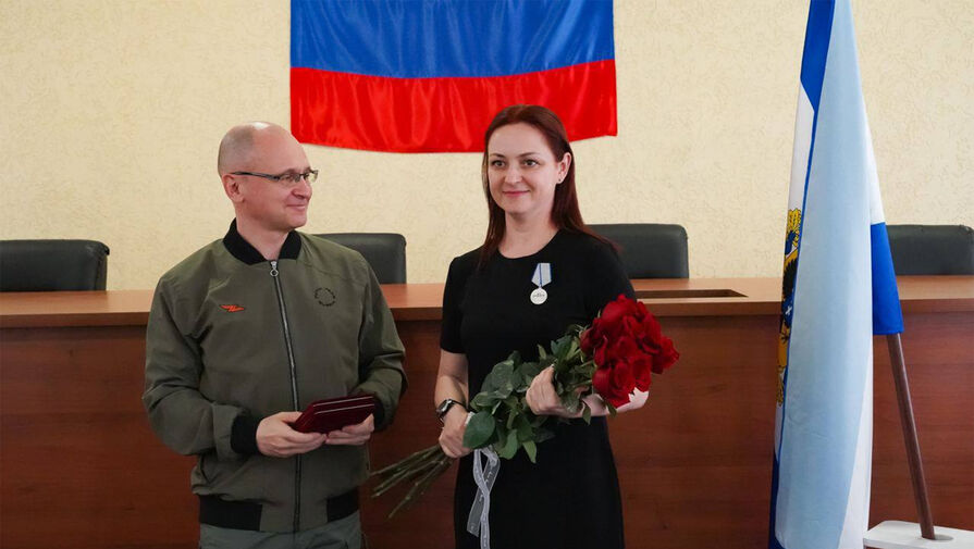 Сергей Кириенко наградил журналистов телерадиокомпании Таврия