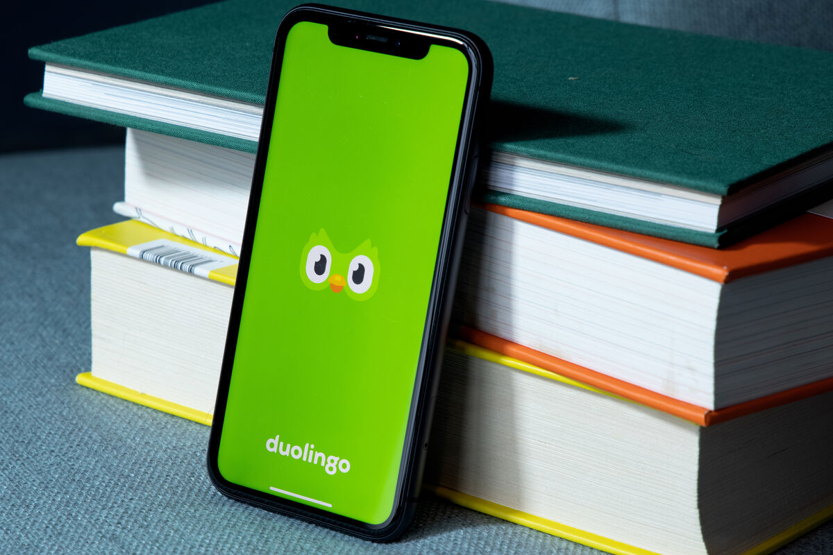 Приложения для изучение языков Duolingo удалил пропаганду ЛГБТ со своего  сервиса - Газета.Ru | Новости