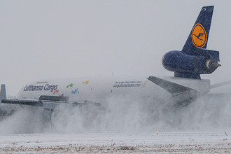 Прибытие первого рейса авиакомпании Lufthansa Cargo в новосибирский аэропорт Толмачево, 31 октября 2016 года