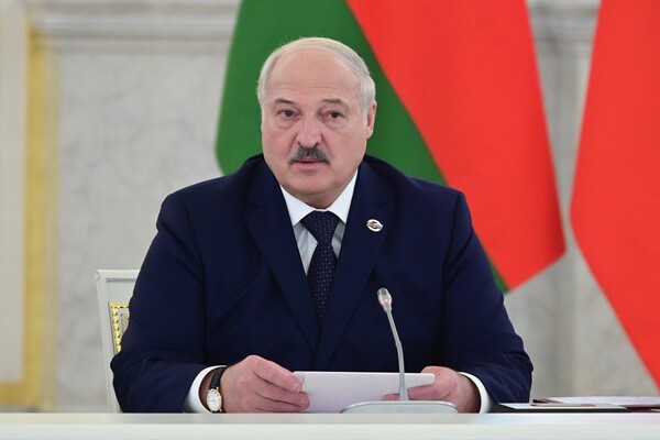 "En Ucrania, terminaremos esta guerra". Lo principal de la entrevista con Alexander Lukashenko - Gazeta.Ru