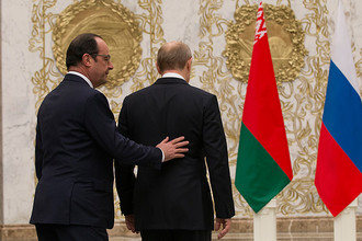 Французский президент Франсуа Олланд и президент России Владимир Путин на переговорах в Минске, февраль 2015 года