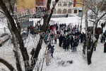 Ситуация возле школы после стрельбы в Брянске