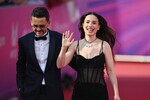 Певица Виктория Дайнеко с мужем на церемонии вручения ХХ национальной телевизионной премии в области популярной музыки МУЗ-ТВ 2025. Легенда в Live Арене в Москве, 7 июня 2025 года