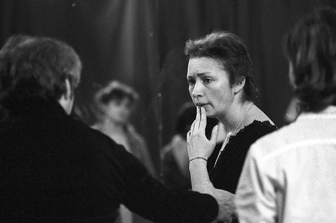 Татьяна Васильева во время репетиции, 1981 год