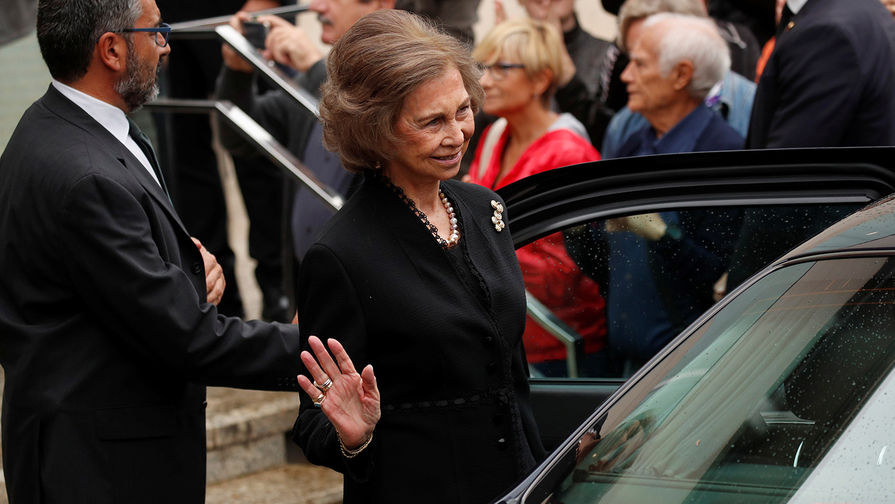 Мать короля Испании София на&nbsp;церемонии прощания с&nbsp;оперной певицей Монсеррат Кабалье в&nbsp;Барселоне, 8 октября 2018 года